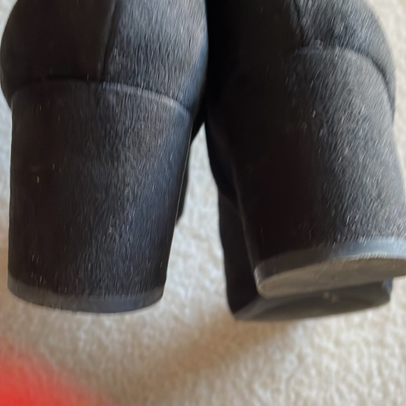 Rebel by Zigi booties - Picture 3 of 3